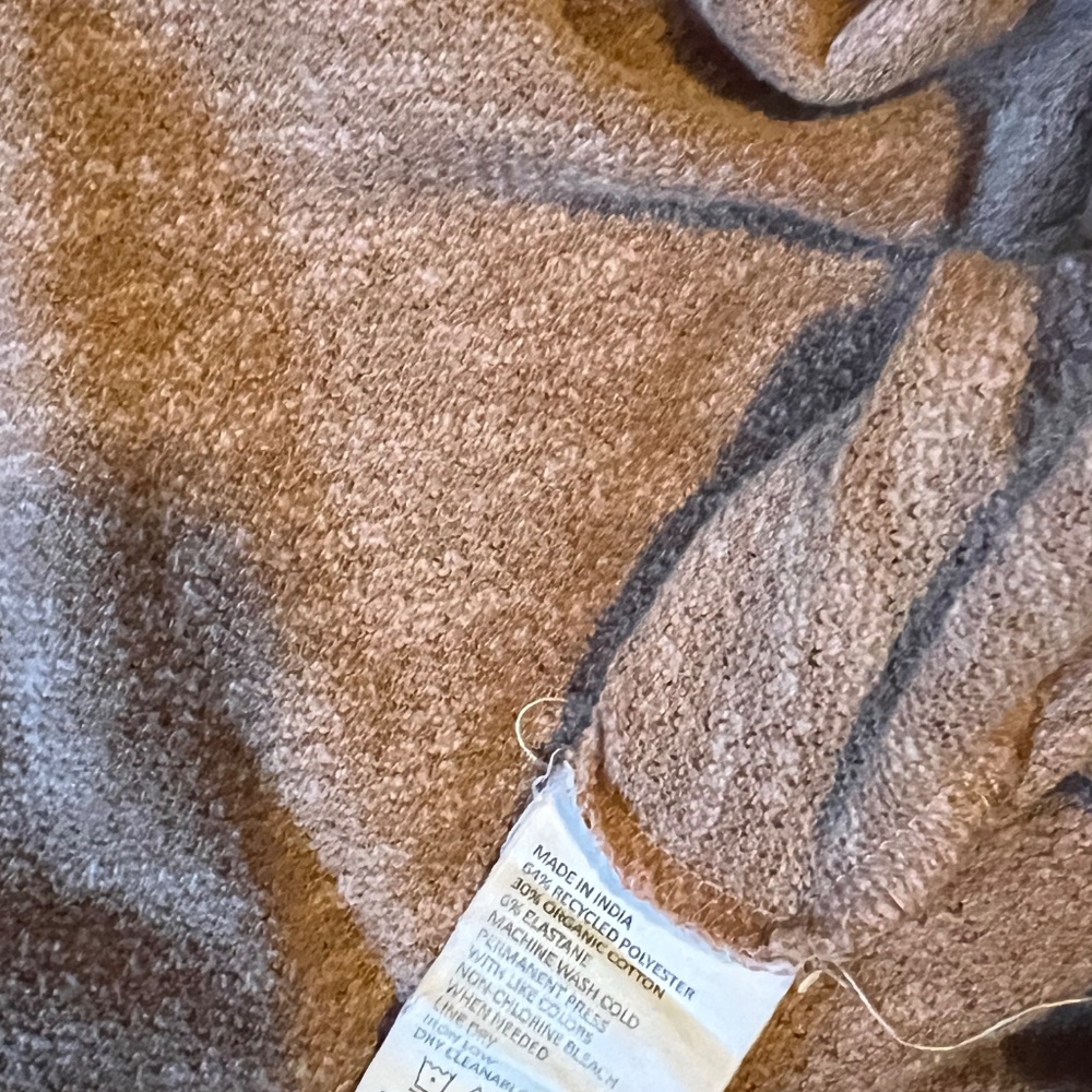 PRANA Sweater - Picture 6 of 6